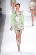 desfile-custo-barcelona-nova-york-verao-2014-031