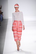 desfile-custo-barcelona-nova-york-verao-2014-038