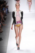 desfile-custo-barcelona-nova-york-verao-2014-058