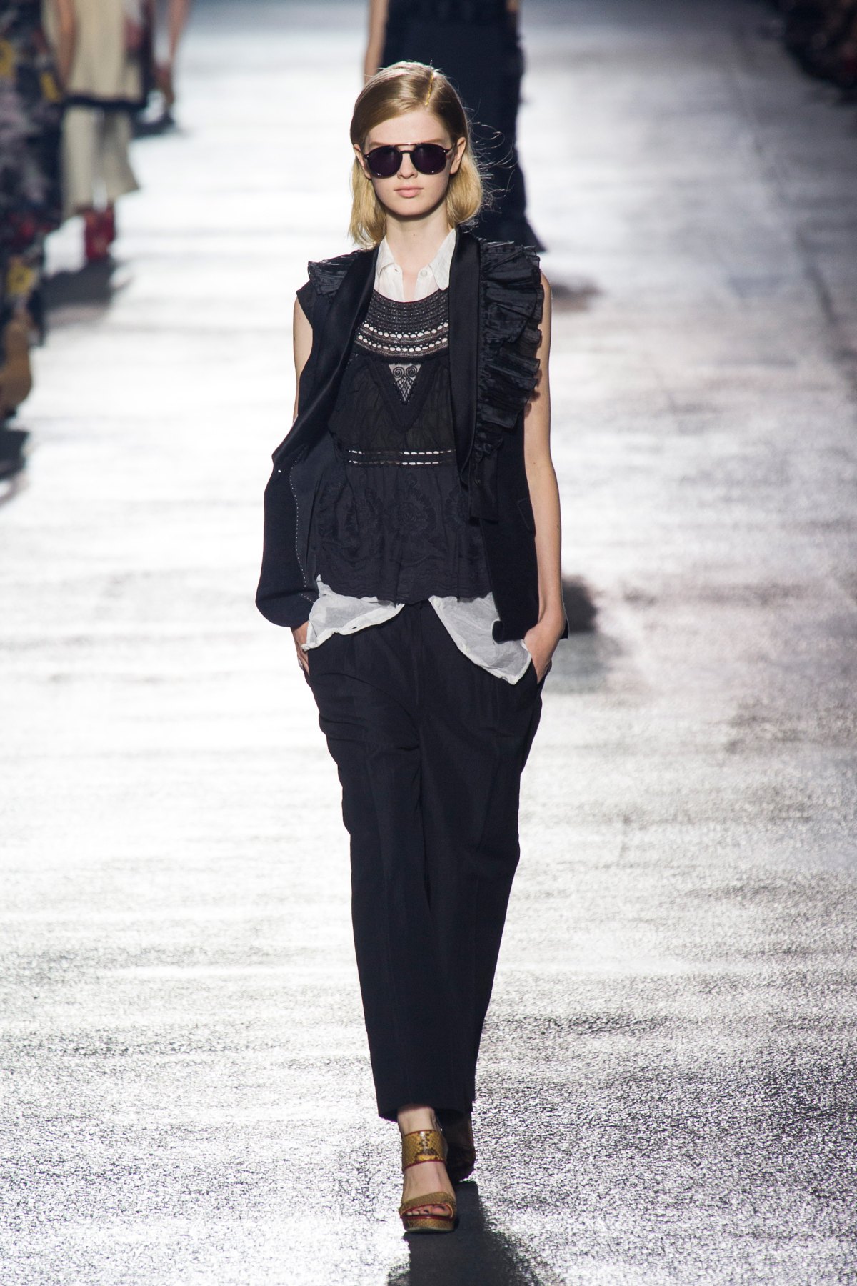 desfile-dries-van-noten-verao-2014-035