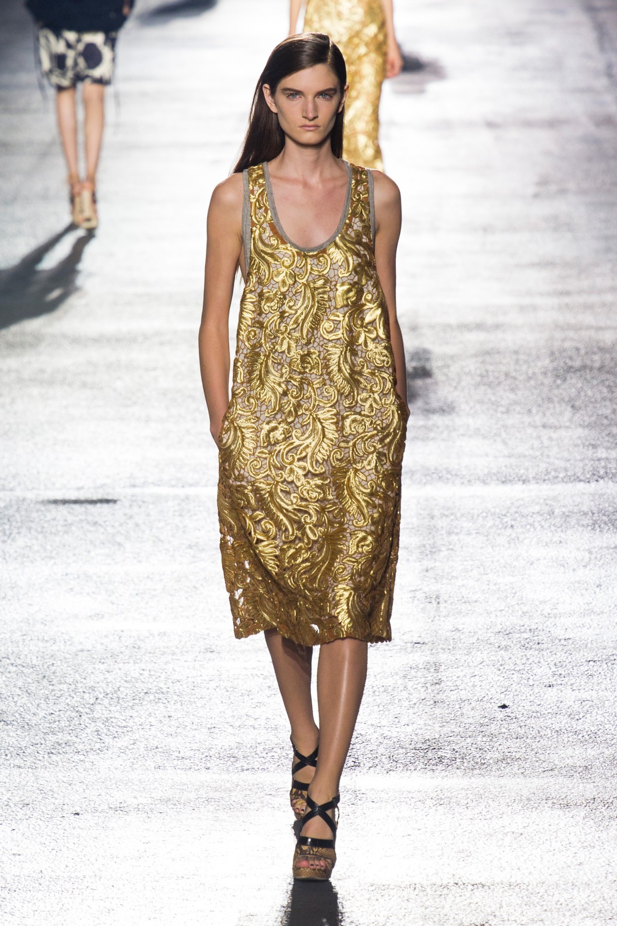 desfile-dries-van-noten-verao-2014-040