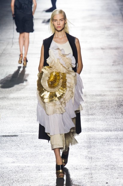 desfile-dries-van-noten-verao-2014-050