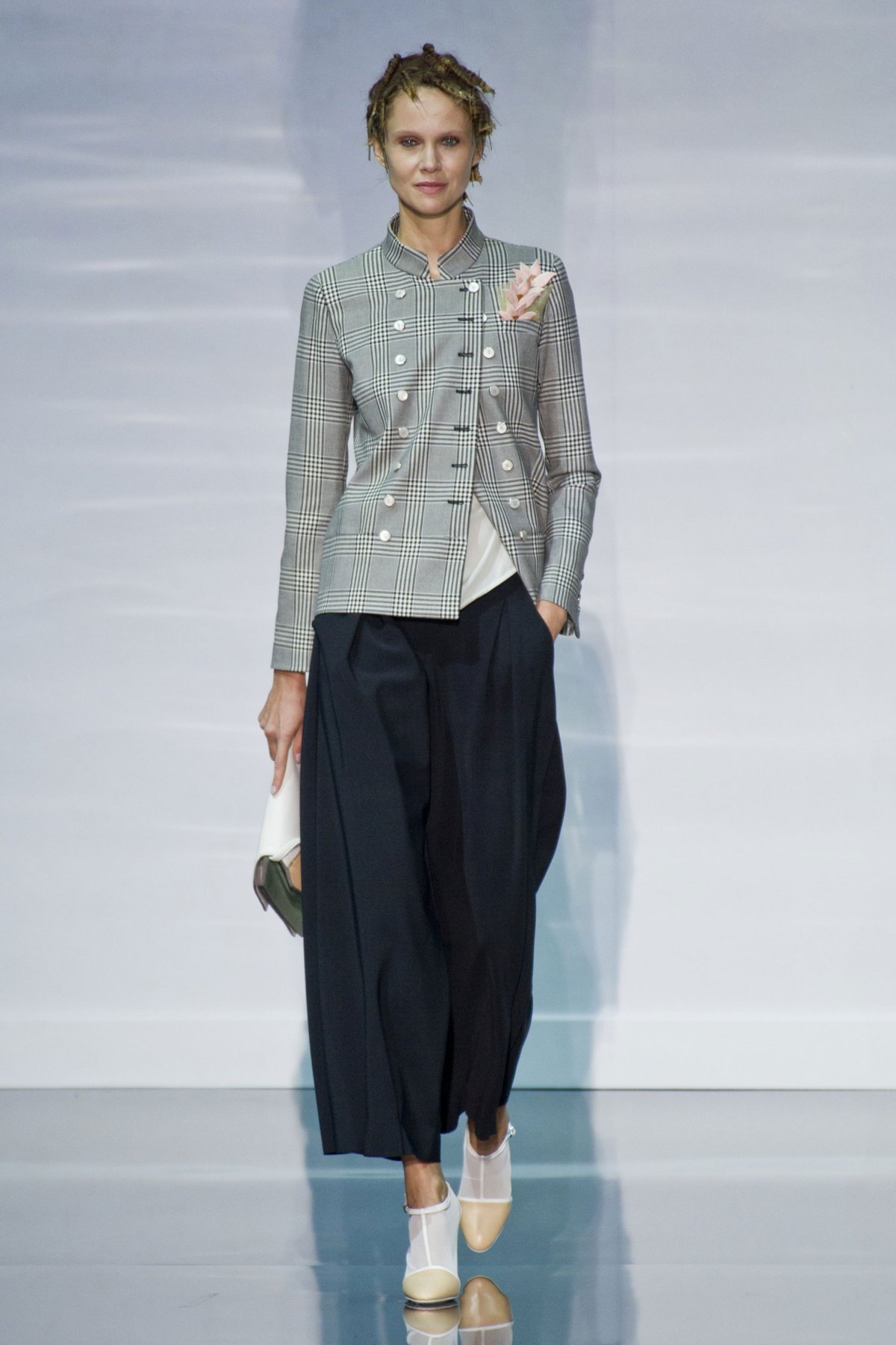 desfile-emporio-armani-verao-2014-020