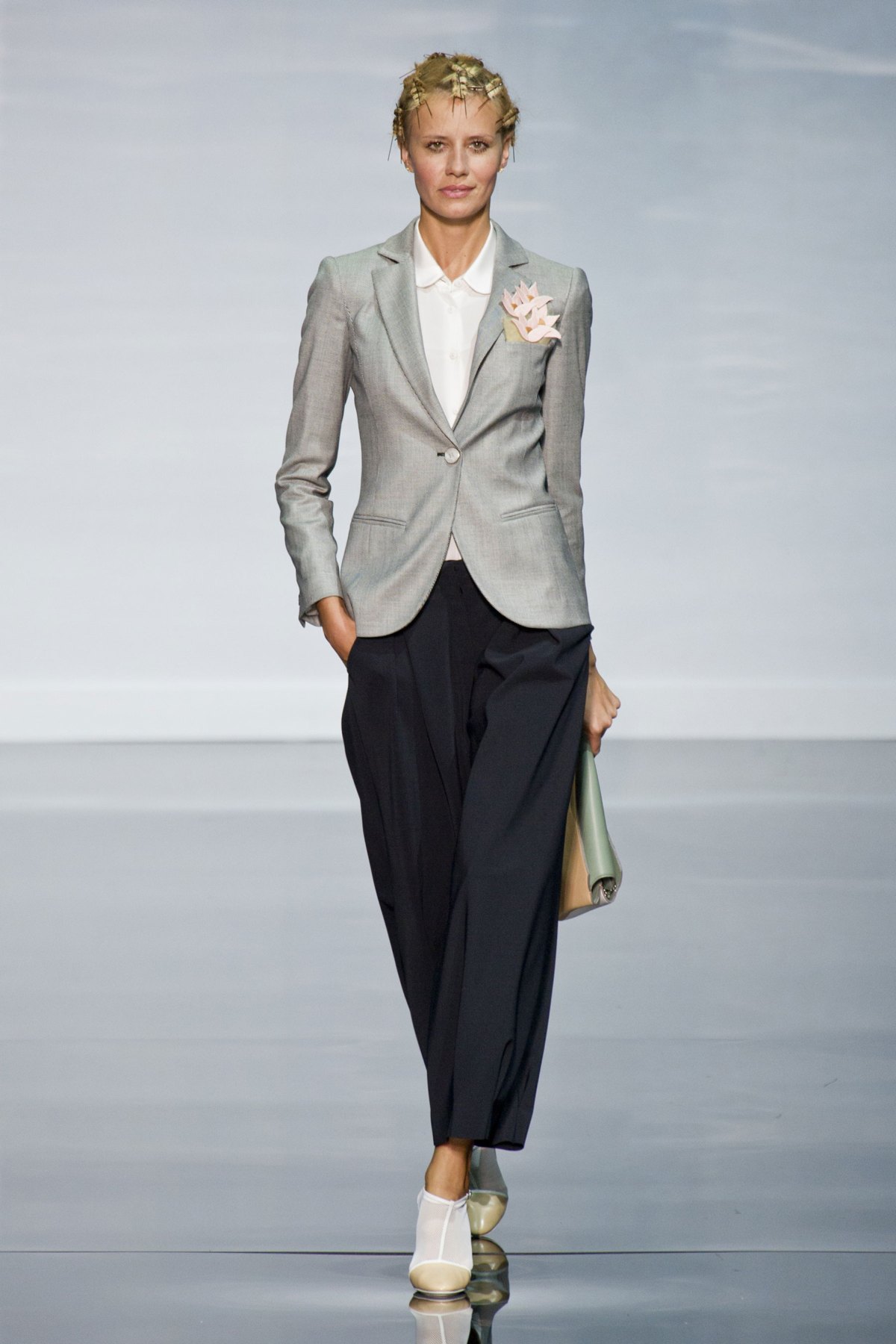 desfile-emporio-armani-verao-2014-021