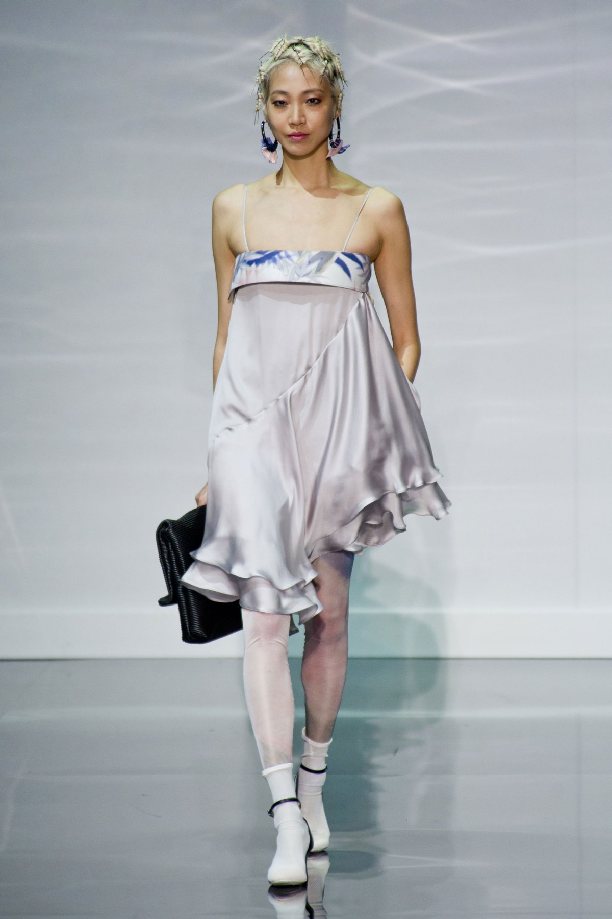 desfile-emporio-armani-verao-2014-053