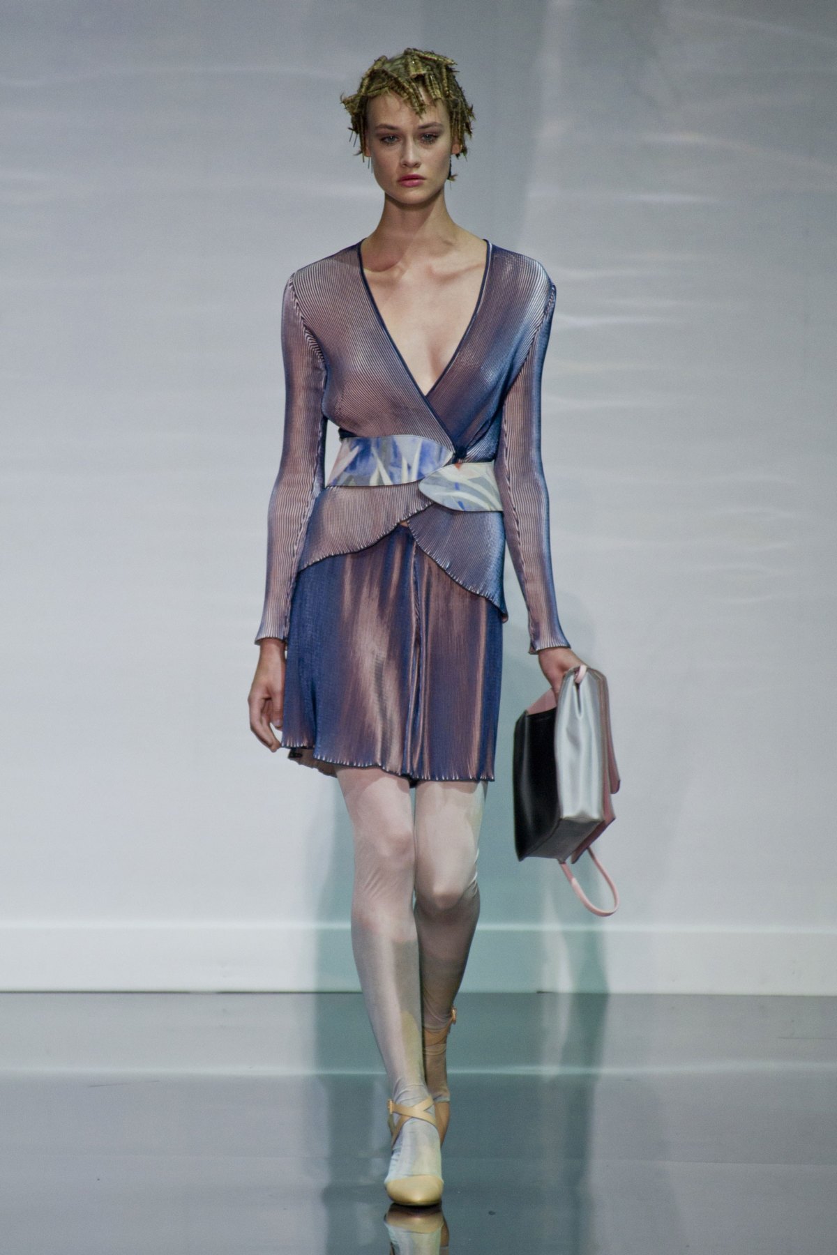 desfile-emporio-armani-verao-2014-069