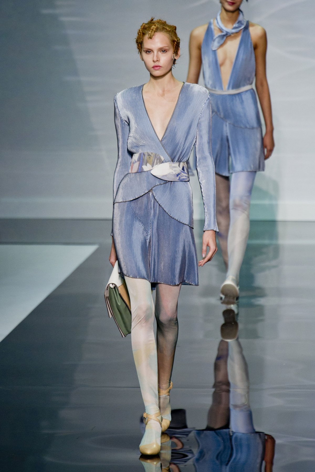 desfile-emporio-armani-verao-2014-070