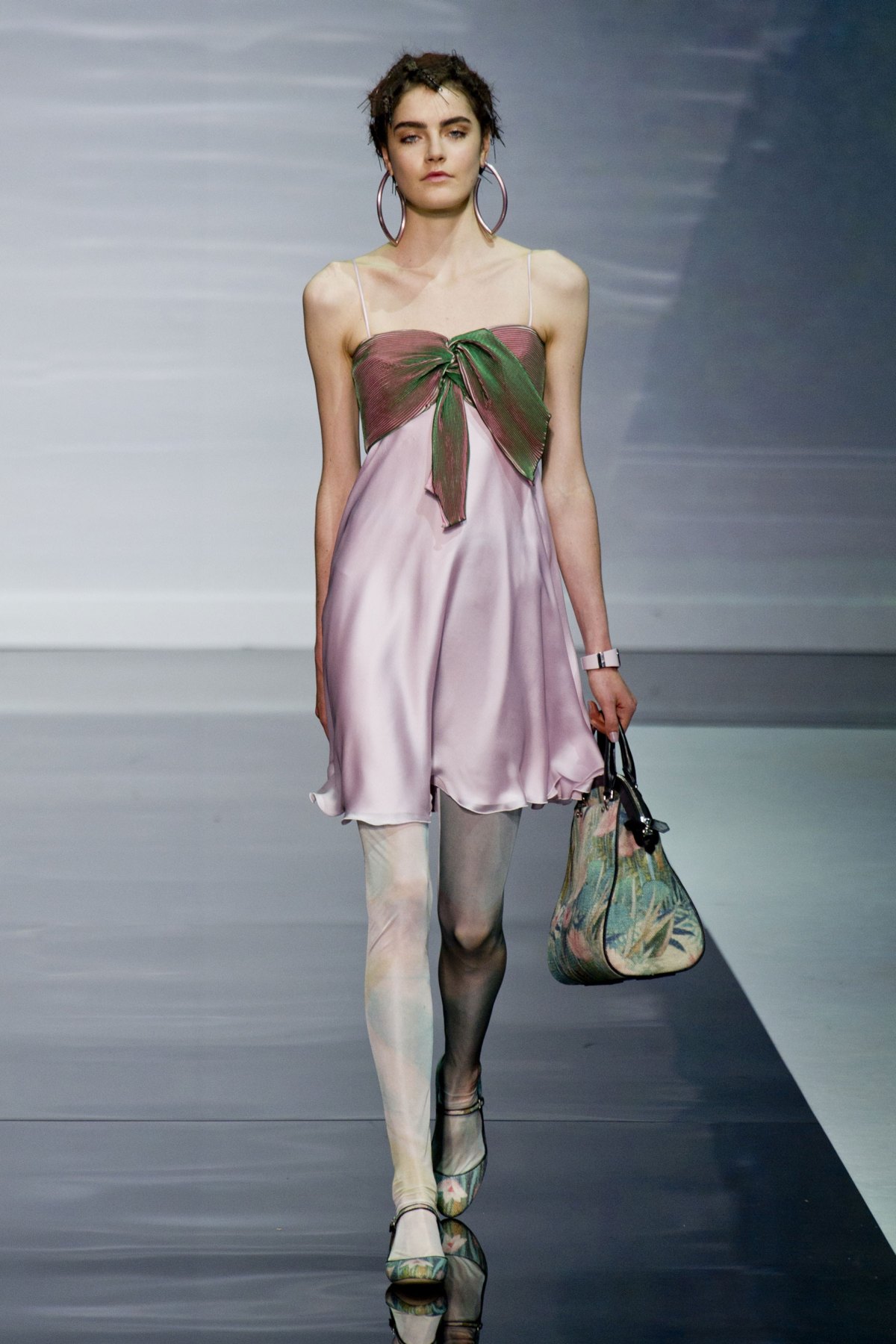 desfile-emporio-armani-verao-2014-073