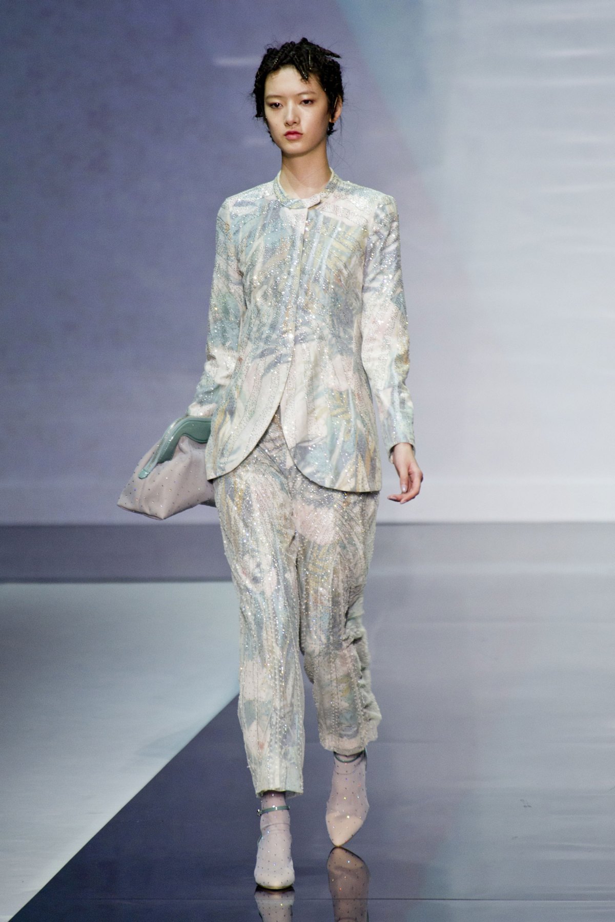 desfile-emporio-armani-verao-2014-085