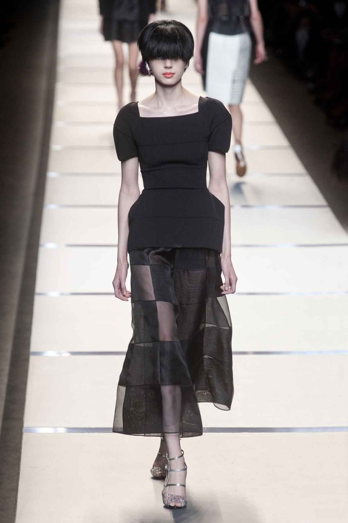 desfile-fendi-verao-2014-031