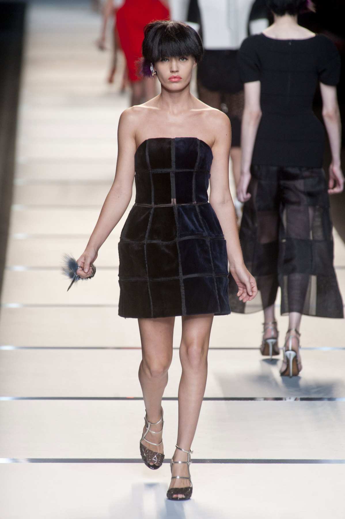 desfile-fendi-verao-2014-033
