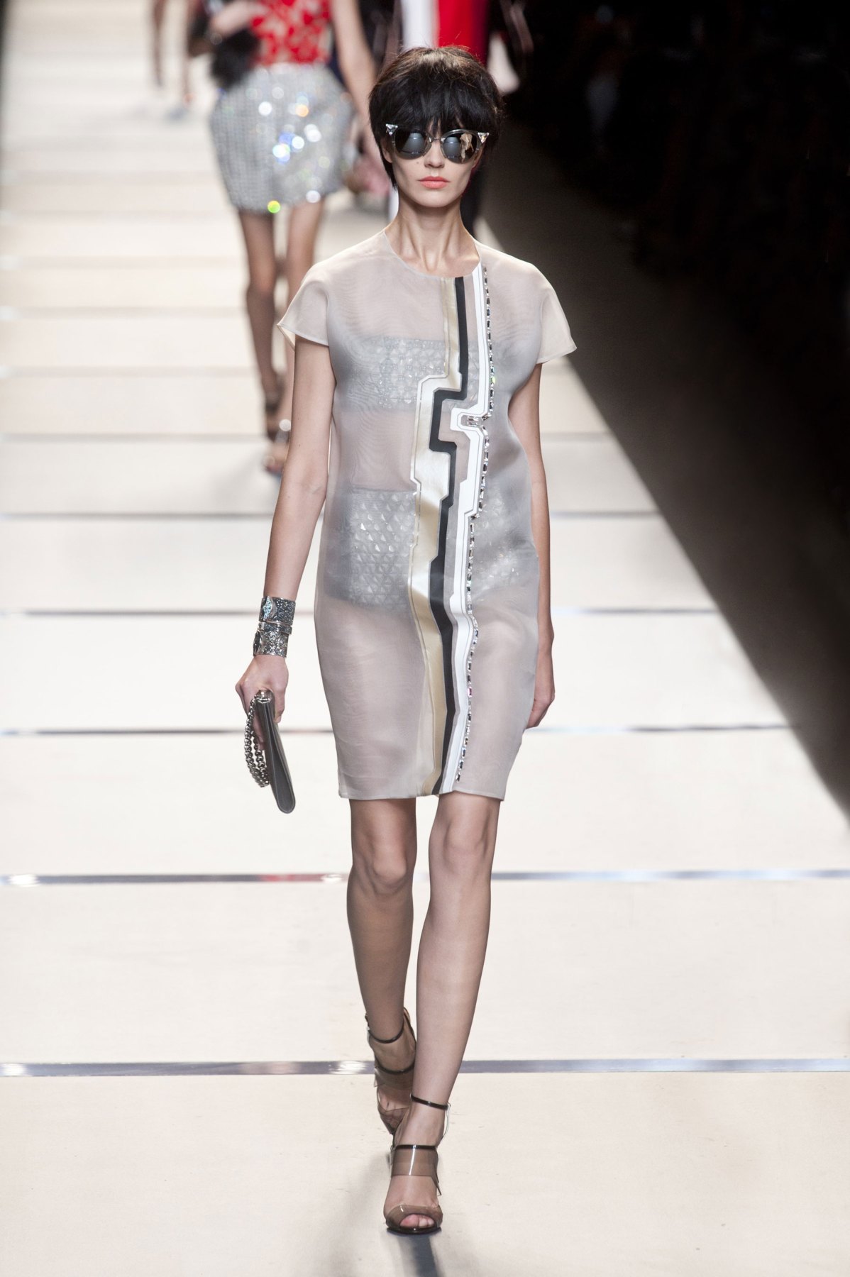 desfile-fendi-verao-2014-043