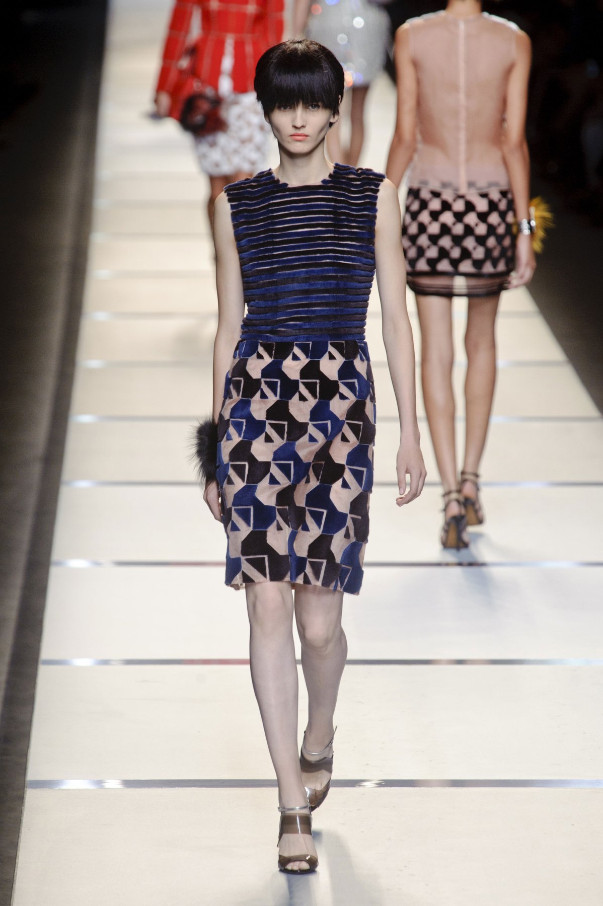 desfile-fendi-verao-2014-048