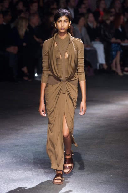 desfile-givenchy-paris-ss2014-02