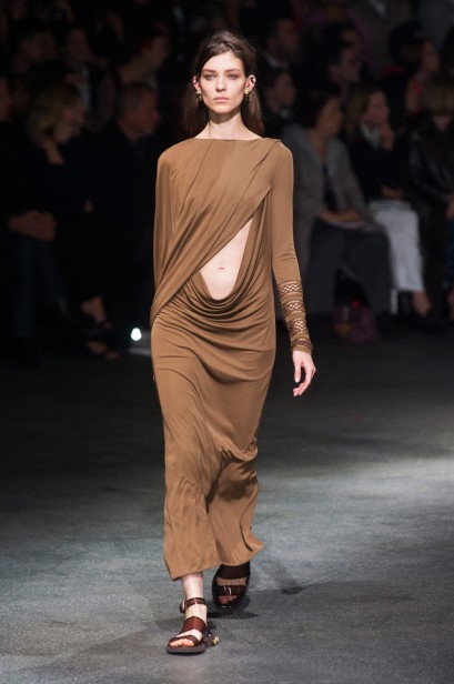 desfile-givenchy-paris-ss2014-18