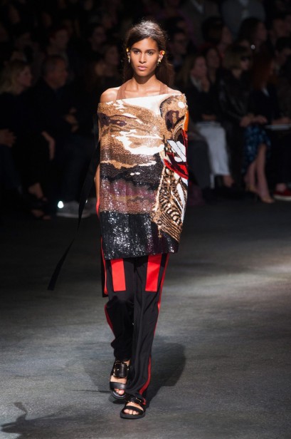 desfile-givenchy-paris-ss2014-23