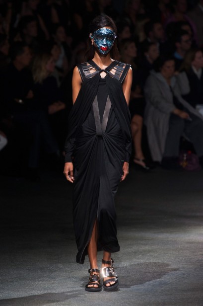 desfile-givenchy-paris-ss2014-37