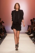 desfile-isabel-marant-verao-2014-035