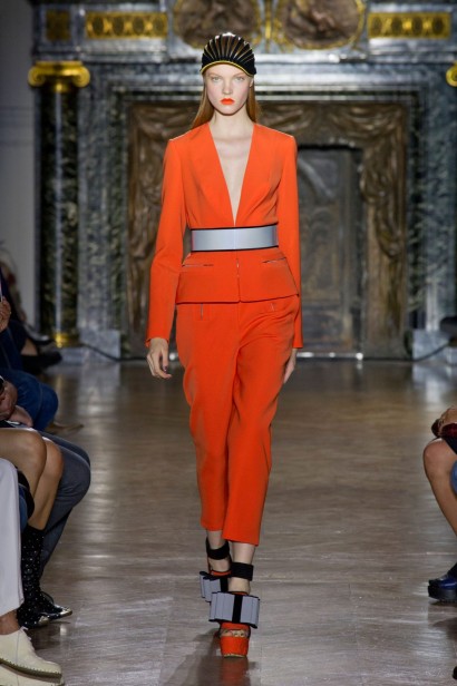 desfile-john-galliano-paris-ss2014-01