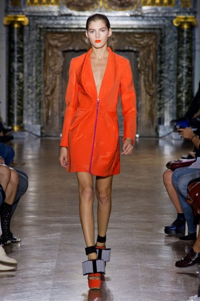 desfile-john-galliano-paris-ss2014-03