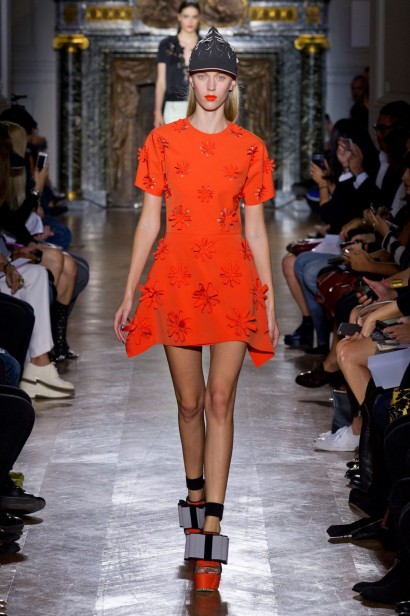 desfile-john-galliano-paris-ss2014-06