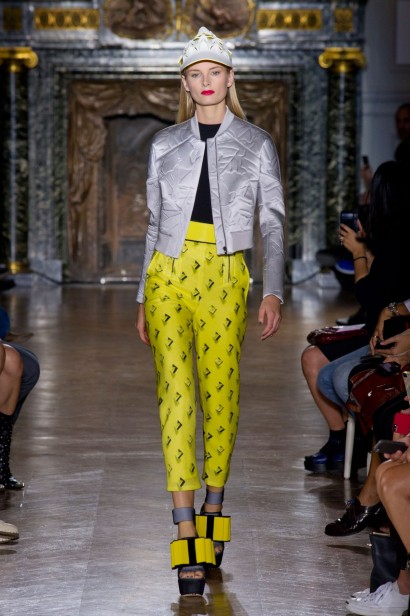 desfile-john-galliano-paris-ss2014-11