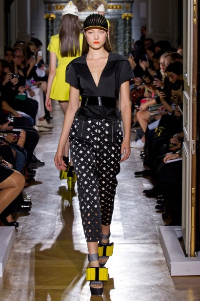 desfile-john-galliano-paris-ss2014-13