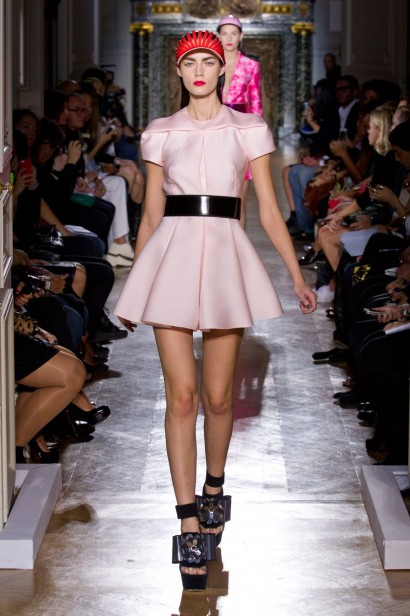 desfile-john-galliano-paris-ss2014-28
