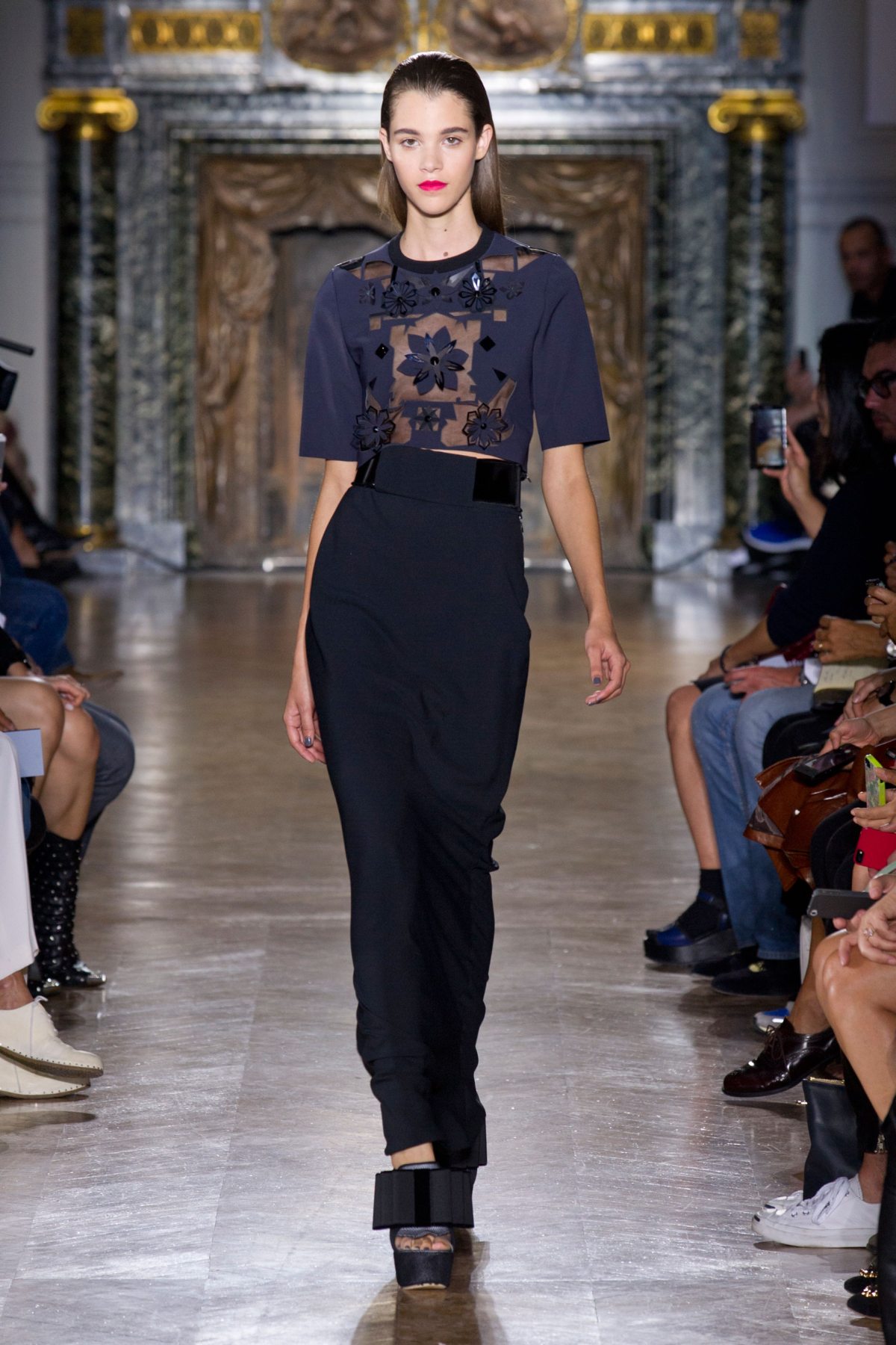 desfile-john-galliano-paris-ss2014-35