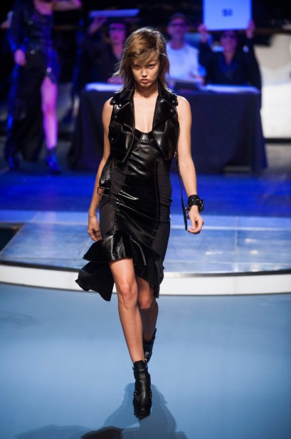desfile-jpg-paris-ss2014-06