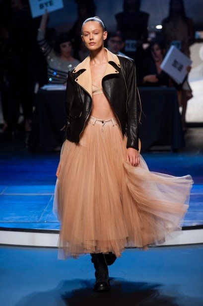 desfile-jpg-paris-ss2014-16