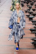 desfile-kenzo-verao-2014-028