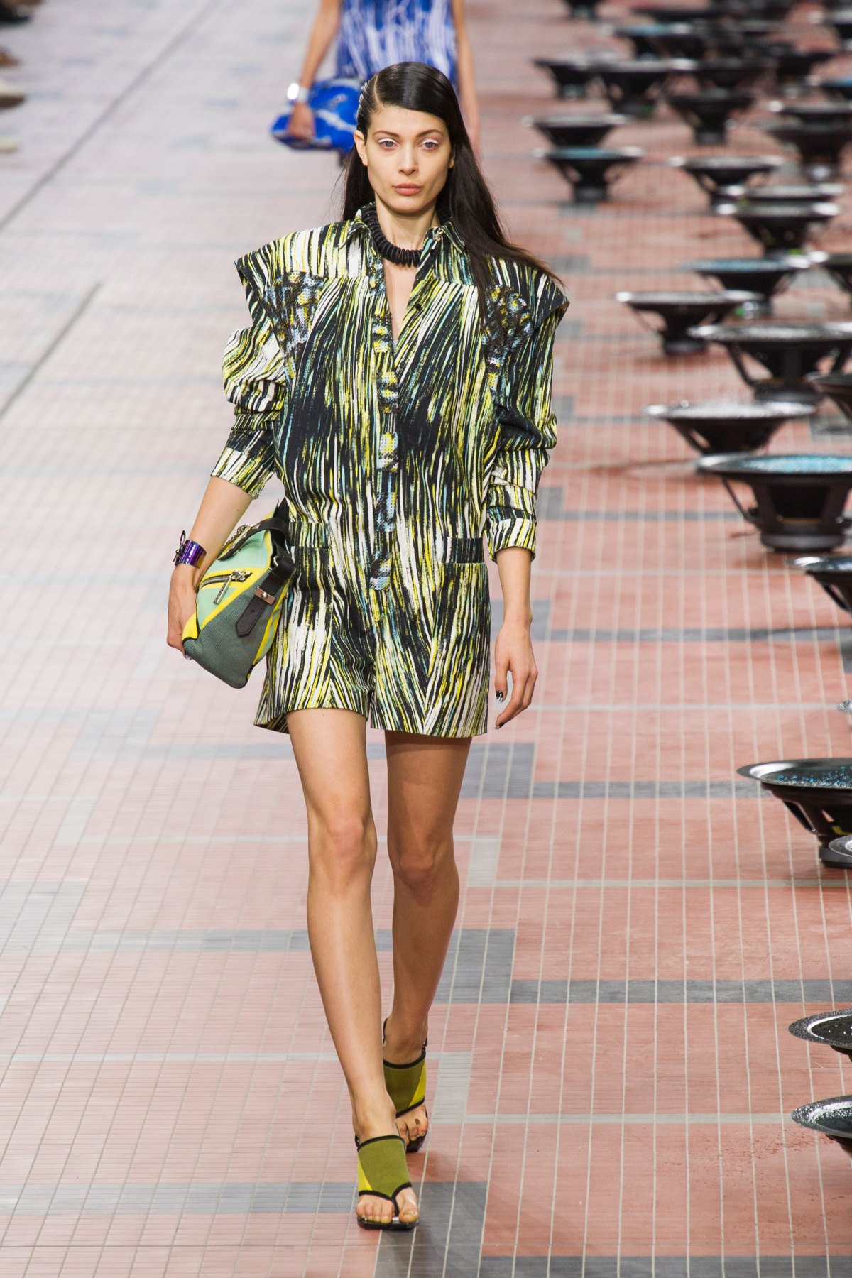 desfile-kenzo-verao-2014-029