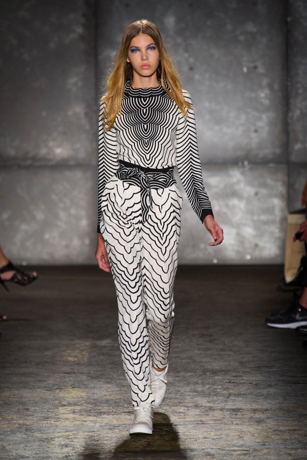 desfile-marc-by-marc-york-verao-2014-001