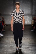 desfile-marc-by-marc-york-verao-2014-011