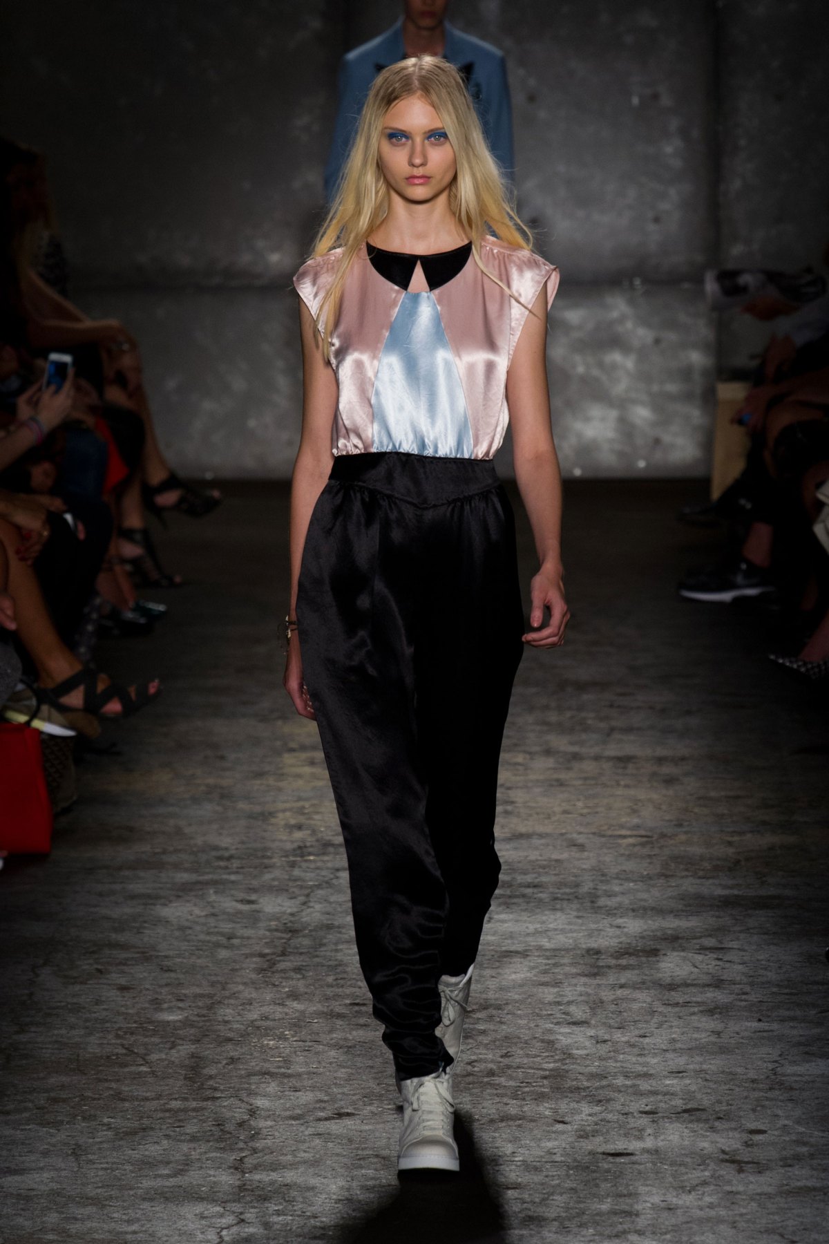 desfile-marc-by-marc-york-verao-2014-034