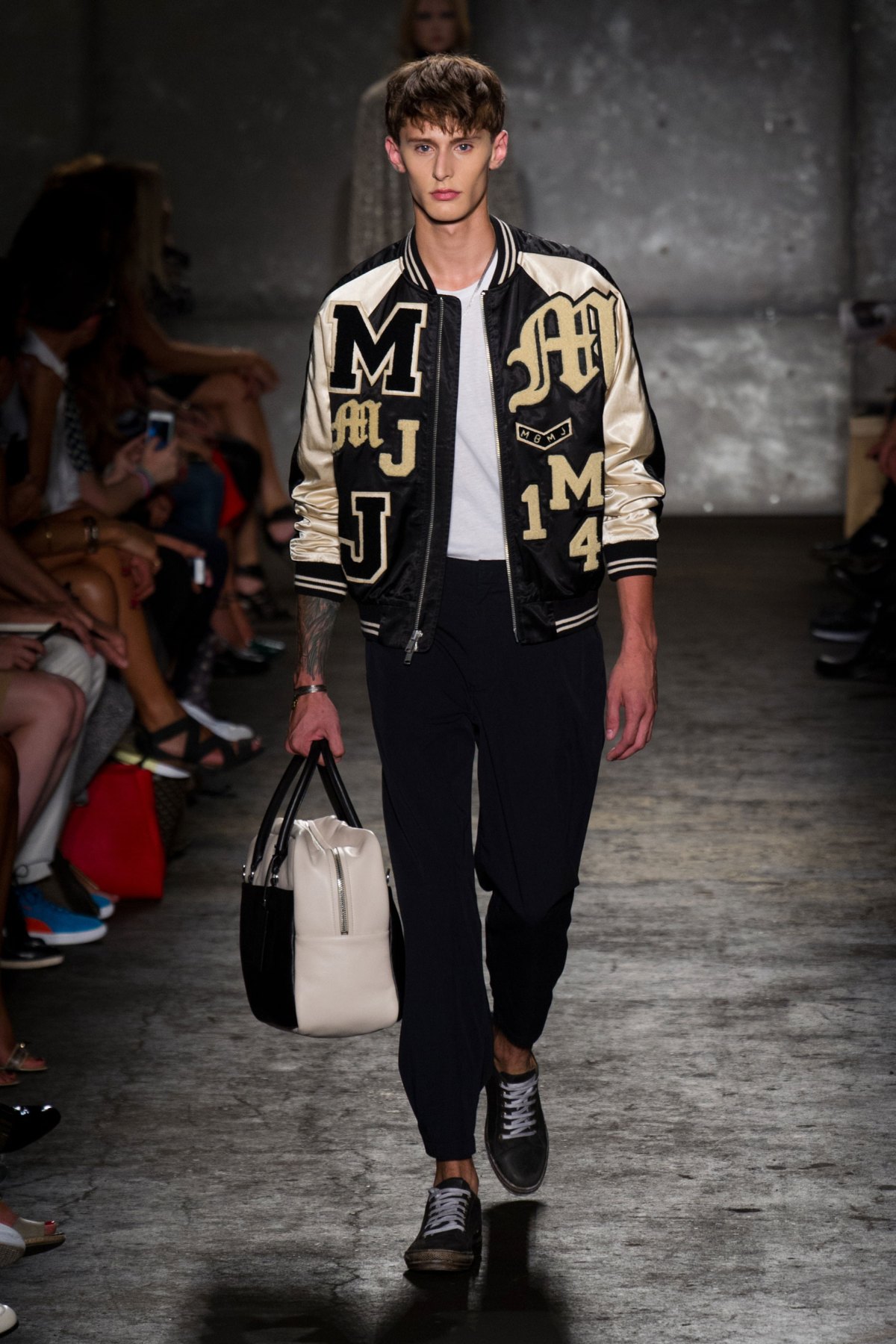 desfile-marc-by-marc-york-verao-2014-038