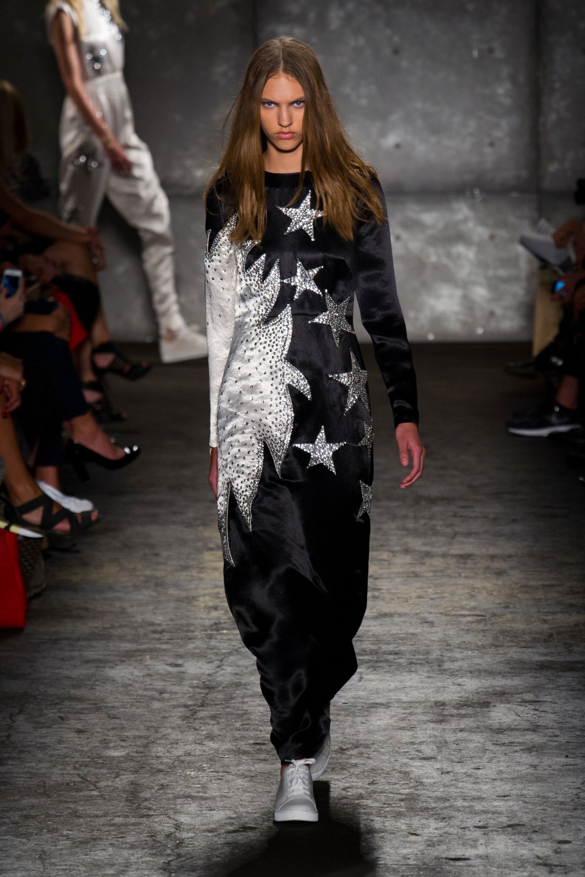 desfile-marc-by-marc-york-verao-2014-047