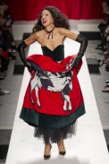 desfile-moschino-verao-2014-001