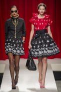 desfile-moschino-verao-2014-019