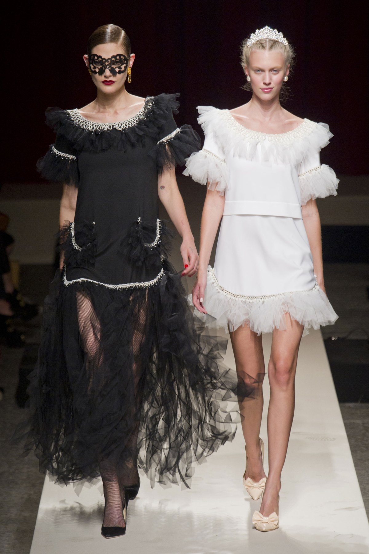 desfile-moschino-verao-2014-031