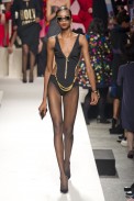 desfile-moschino-verao-2014-047