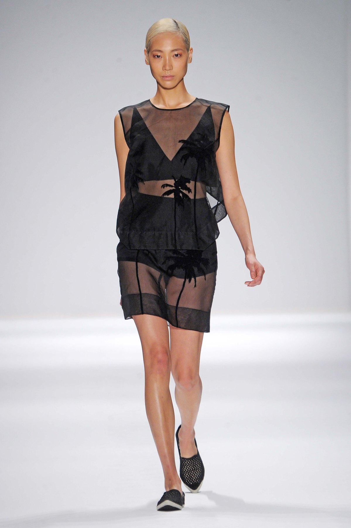 OSKLEN  Ready to wear spring summer 2014_New York september 2013