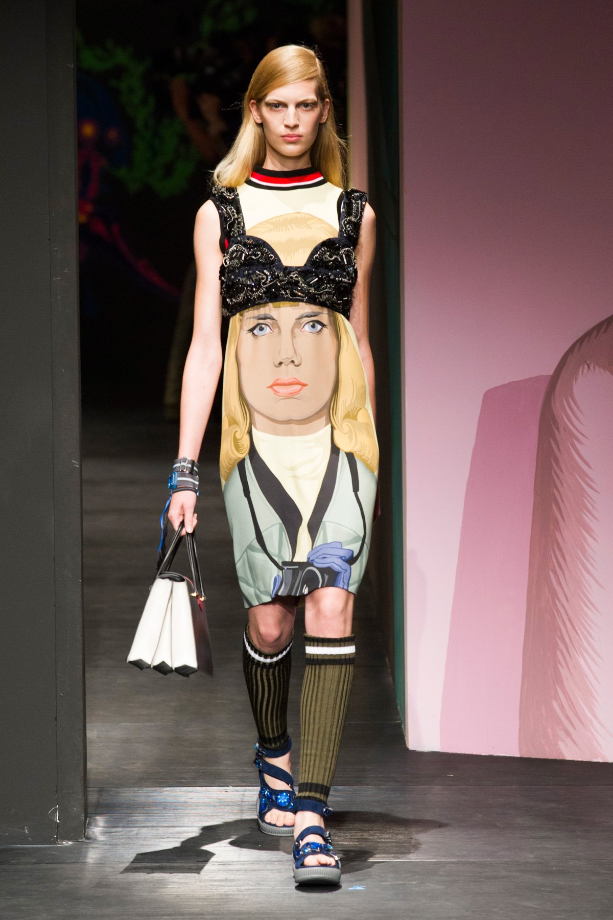 desfile-prada-verao-2014-010