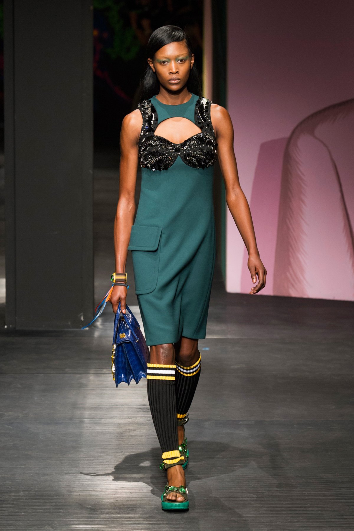 desfile-prada-verao-2014-029