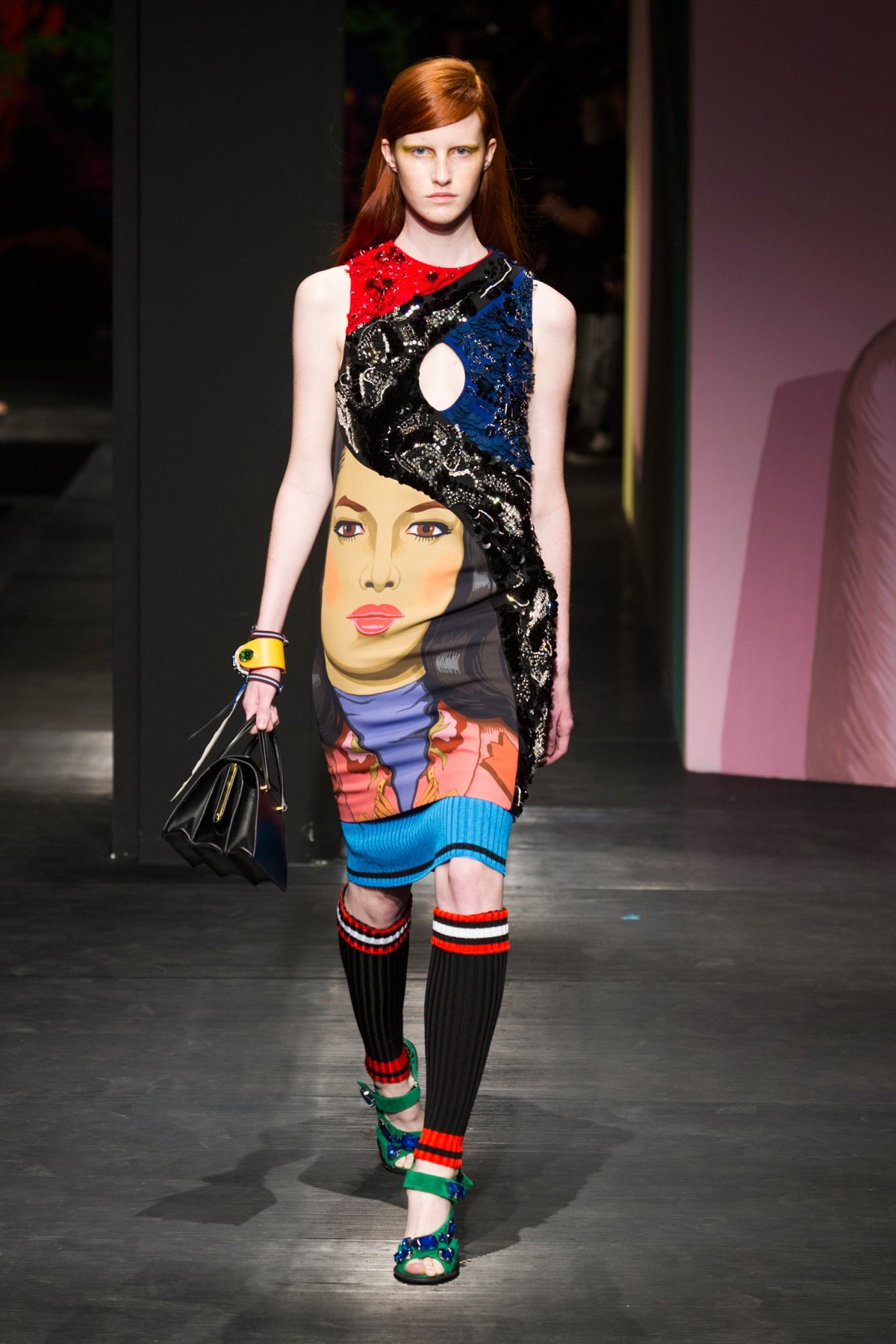desfile-prada-verao-2014-032