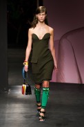 desfile-prada-verao-2014-039