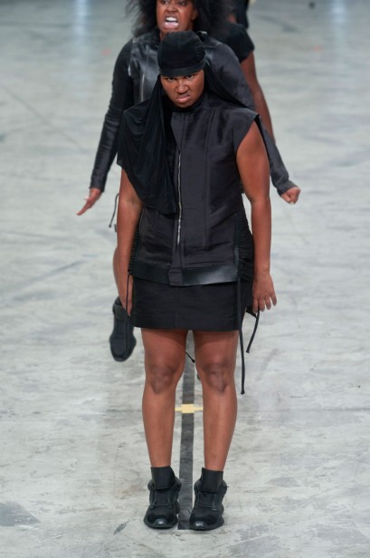 desfile-rick-owens-verao-2014-014