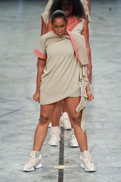 desfile-rick-owens-verao-2014-023
