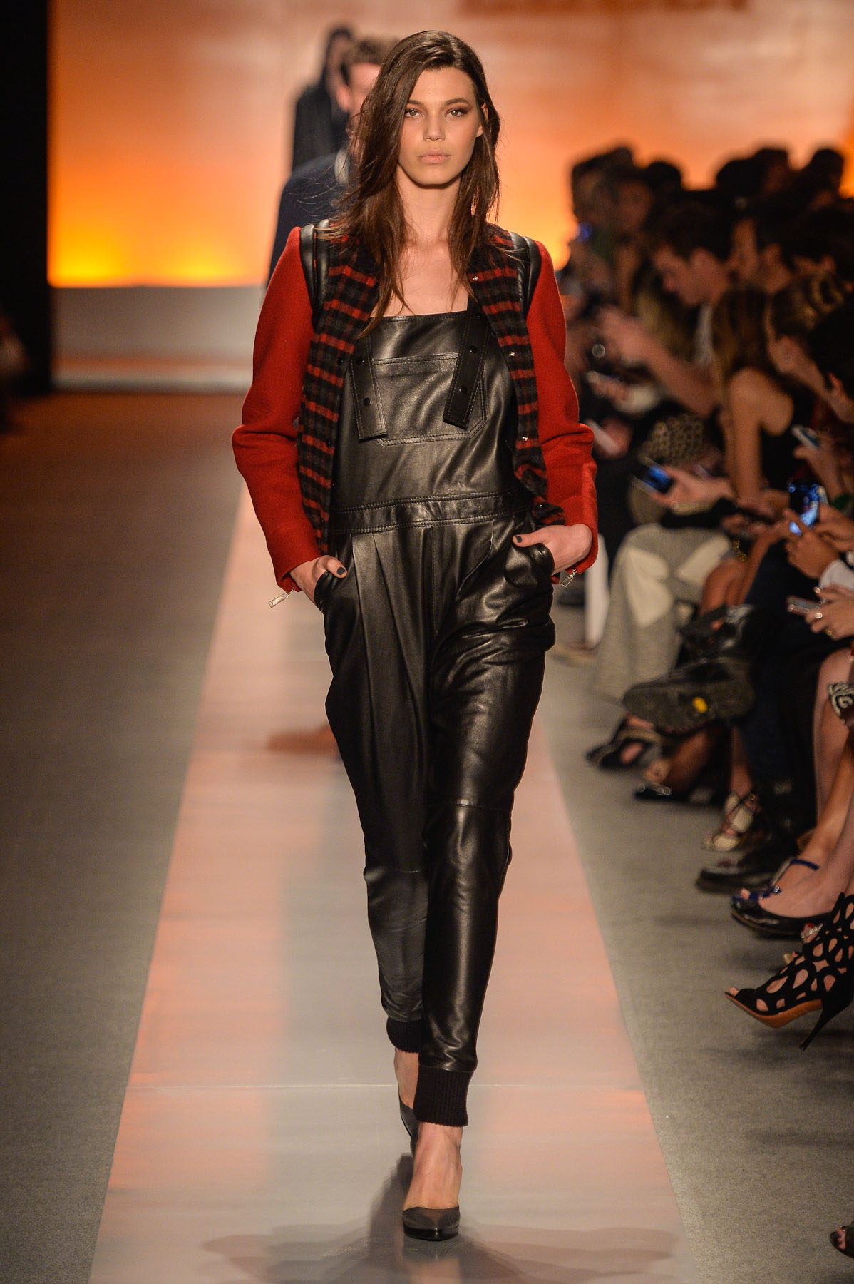desfile-colcci-spfw-inv2014-9